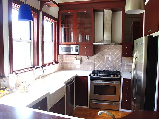 Rented by Carroll Gardens Realty | media 15