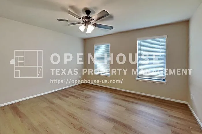 19715 Seabury Path Ct — Photo 13