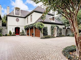 52 Briar Hollow Ln #D, Houston, TX 77027