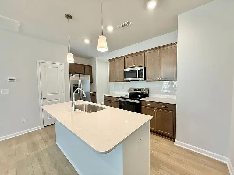 112 Silver Fir Ln — Photo 4
