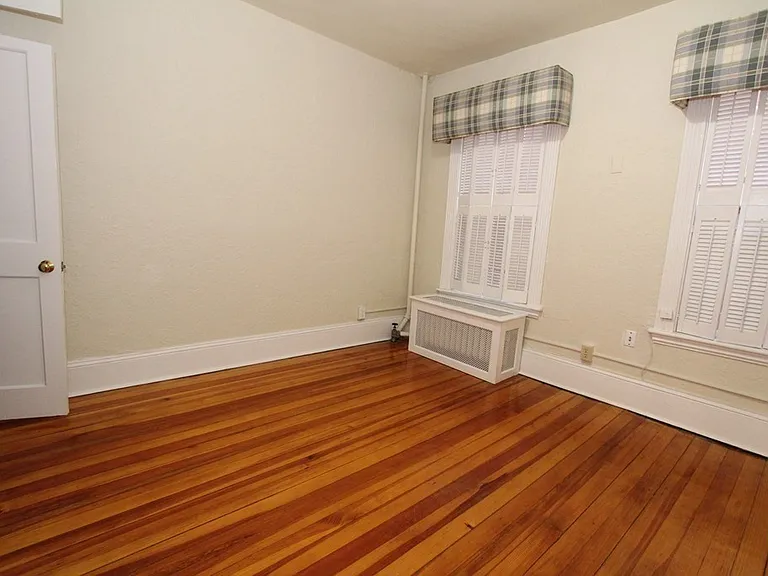 4 Phillips St #2 — Photo 5
