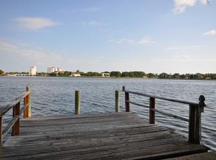 3901 14th Ln, Saint Petersburg, FL 33703