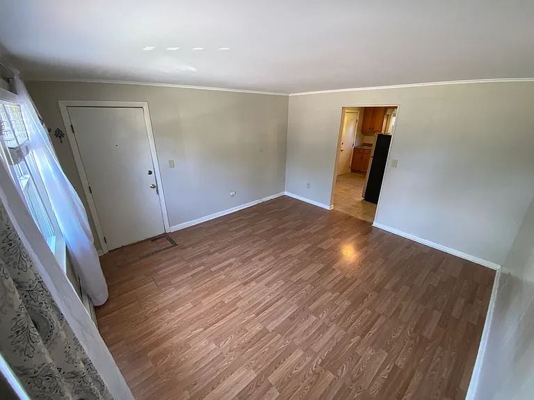 24 River St #B — Photo 2