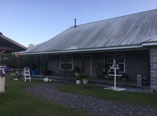 184 Salter Rd, Waynesville, GA 31566