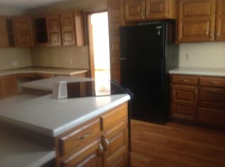 20855 School View Rd, Wamego, KS 66547