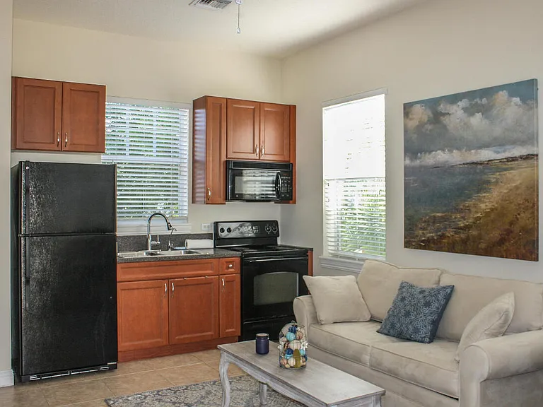 113 Inkberry Dr — Photo 3