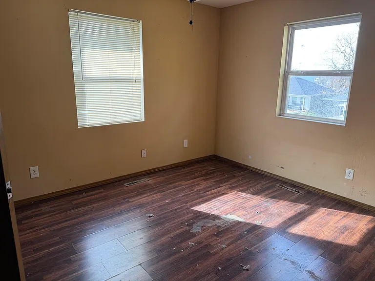 125 S Saint Louis Ave #125 — Photo 12