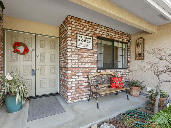 5th image of 3035 W Victor Ave