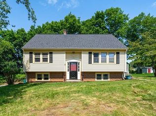 6 Coleman Rd, Groveland, MA 01834