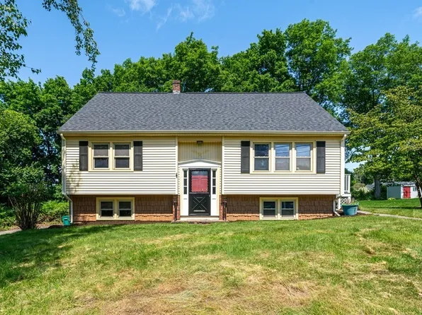 6 Coleman Rd, Groveland, MA 01834