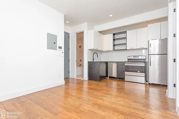 Rented by Brooklyn Group | media 22