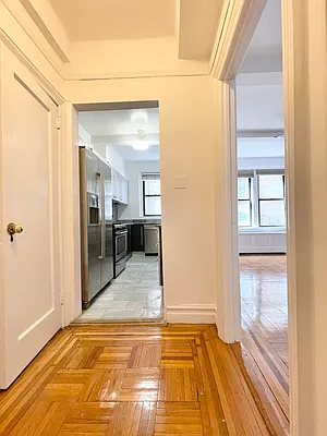 Rented by Compass | media 7