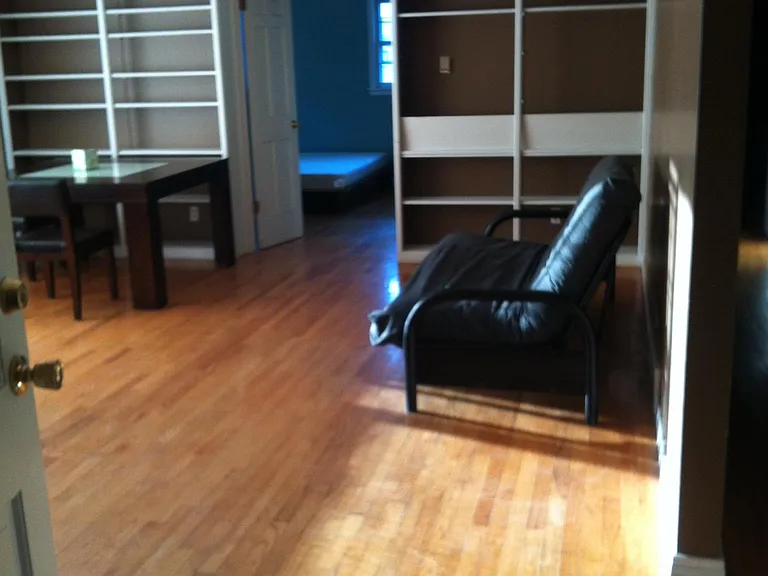 114 N Lorraine Ave — Photo 2