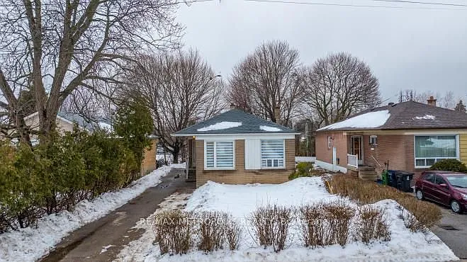 Building Photo - 88 Crocus Dr #MAIN