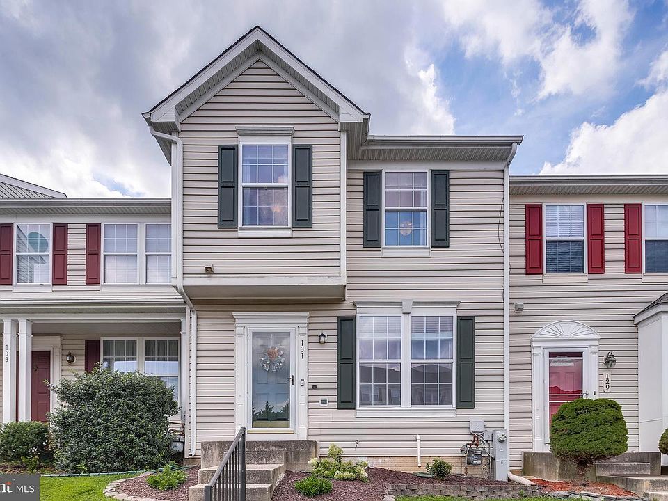 1st image of 131 Spencer Cir