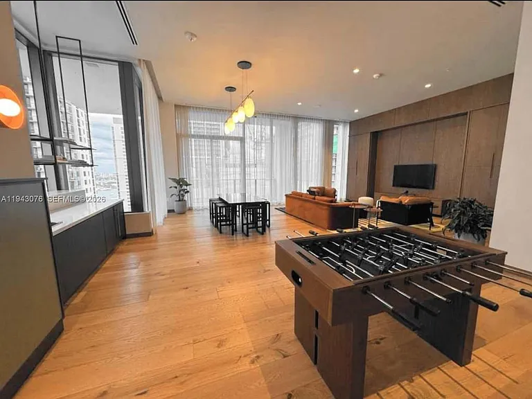 601 N Miami Ave #901 — Photo 10
