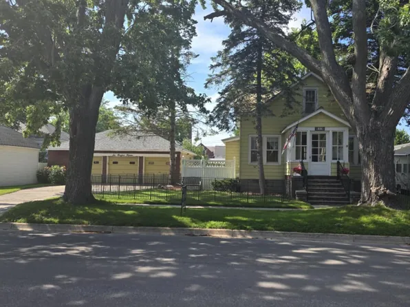 615 S 1st Ave, Alpena, MI 49707