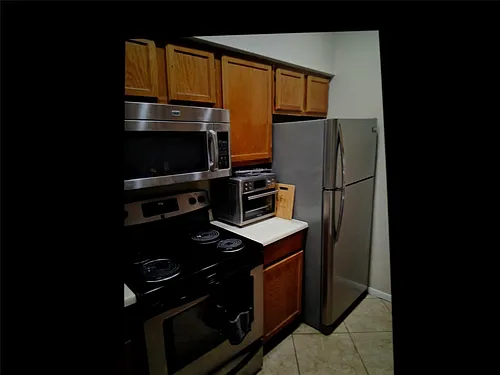2121 El Paseo St Photo 1