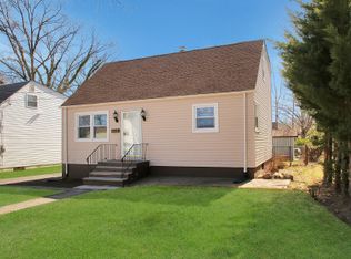 270 Thomson Ave, Englewood, NJ 07631