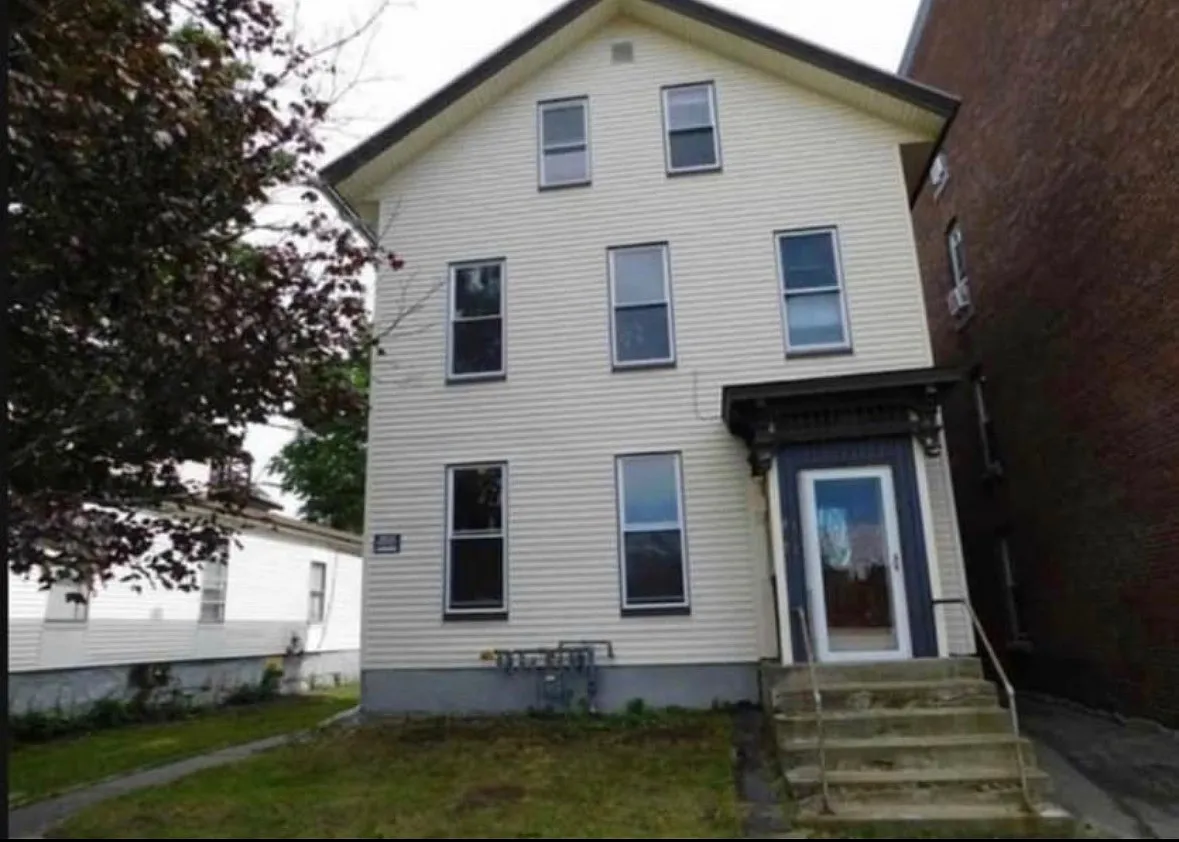 25 Prospect St - 27 Prospect unit 2 — Photo 4