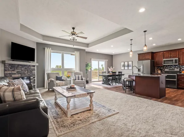 3341 Meriwether Lewis Ln, Missouri Valley, IA 51555