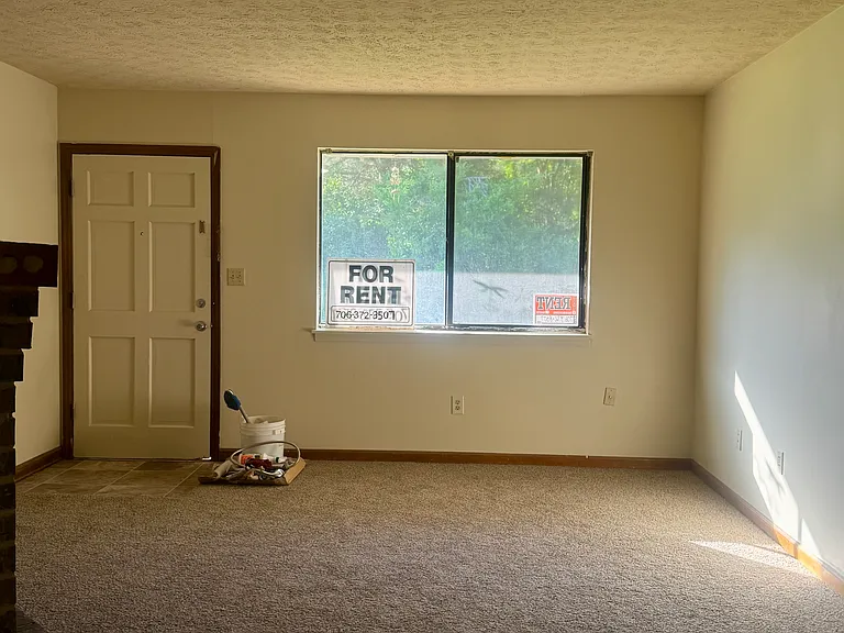 387 Epps Bridge Pkwy #387 — Photo 6
