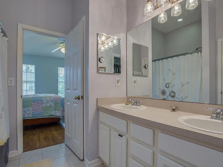 632 Crystal Way — Photo 16