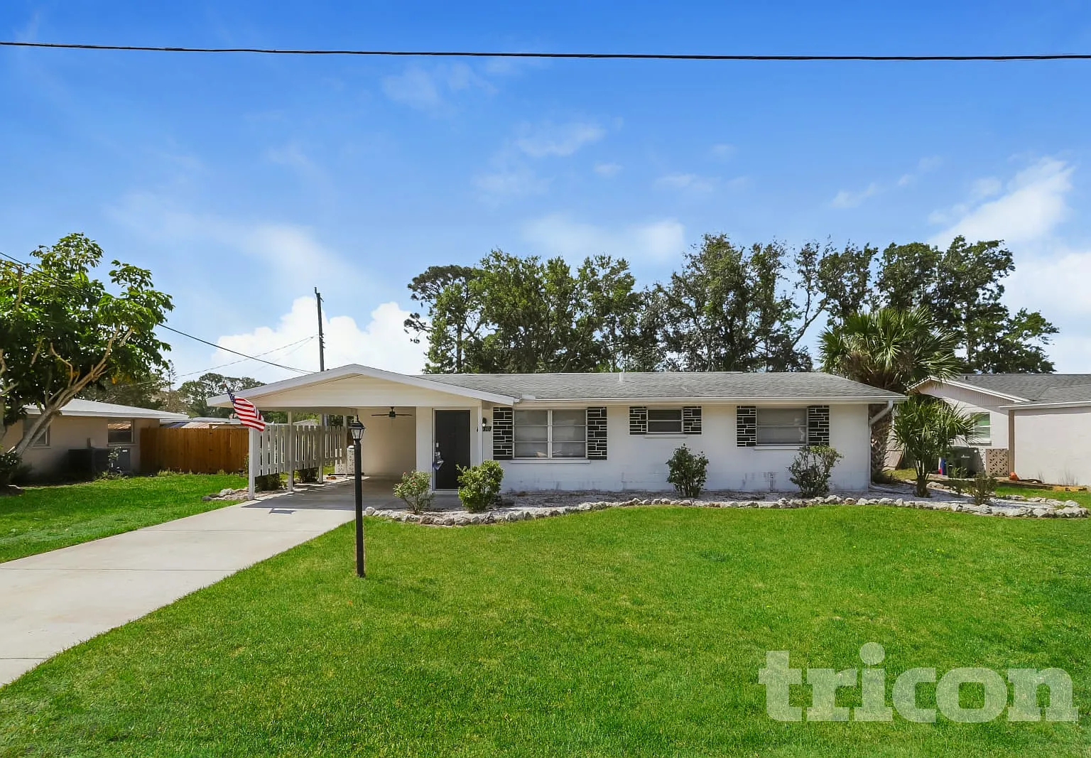 7330 Cass Circle Sarasota FL — Photo 1