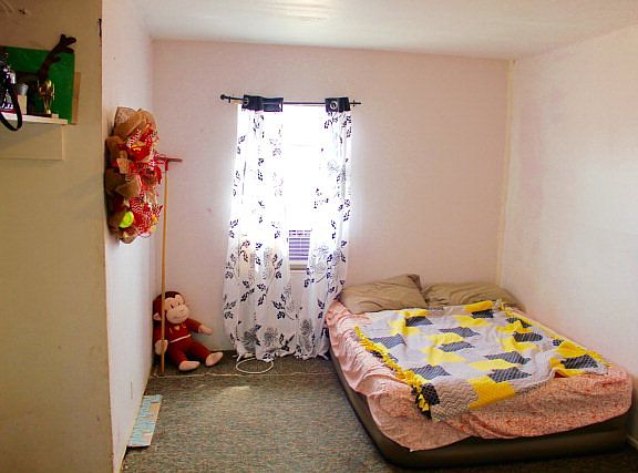 5th image of 3900 Gaston Dr