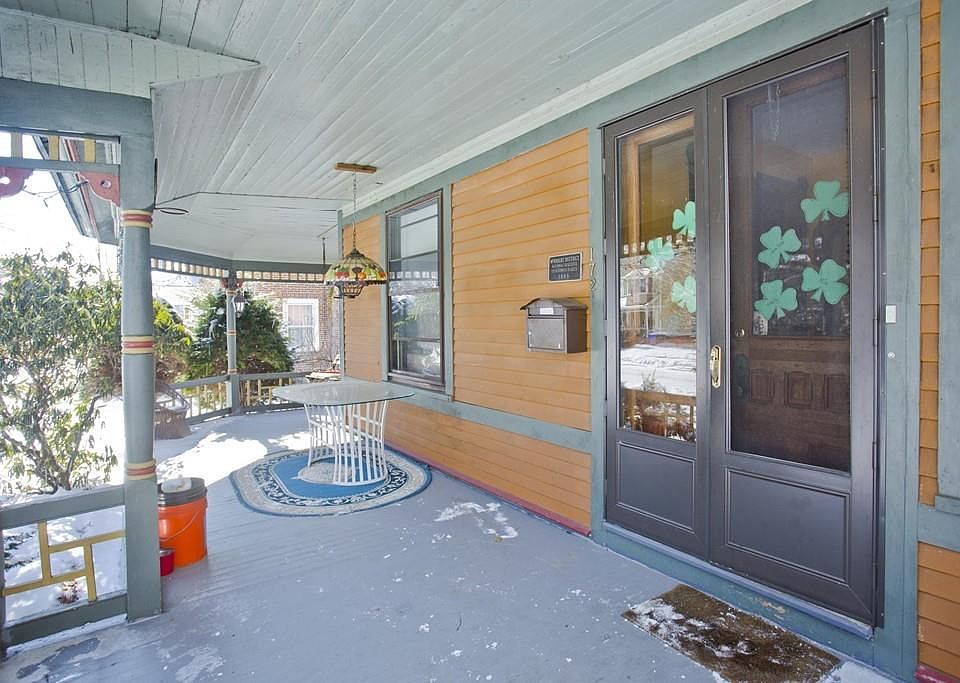 172 Thompson St, Springfield, MA 01109 Zillow