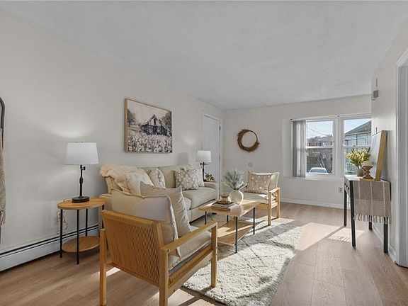 5th image of 10 East St APT 310