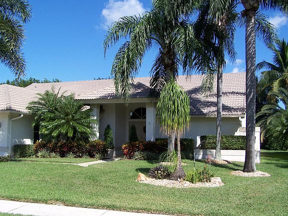2nd image of 5996 Wedgewood Village Cir