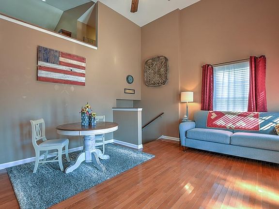 3rd image of 111 Wilkshire Pl