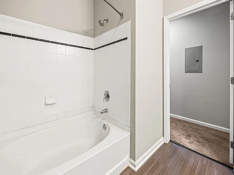 apartment-2-13