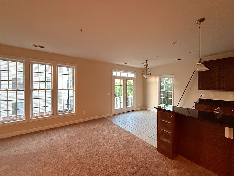 605 Whetstone Glen St #605 — Photo 13