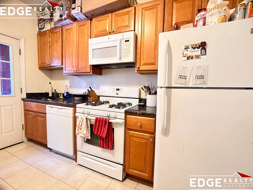 53 Brackett St #2