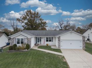 807 Prince Andrew Ct, Saint Charles, MO