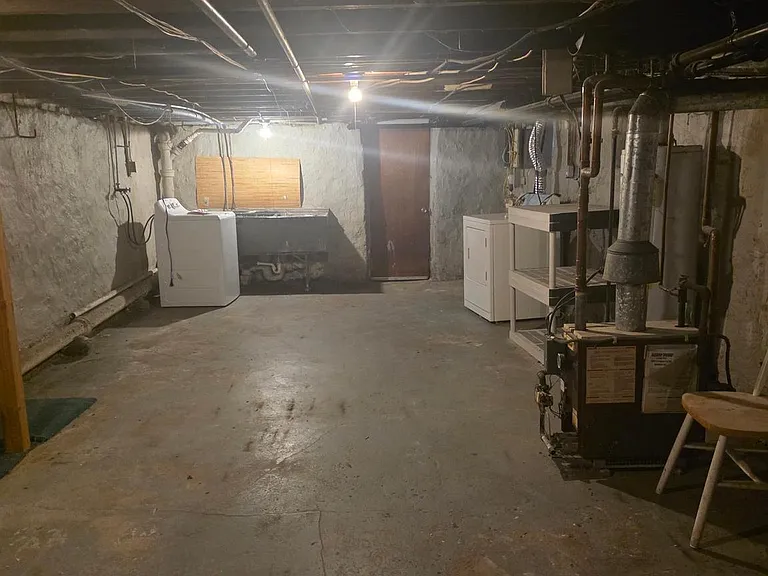 2439 Madison St — Photo 21