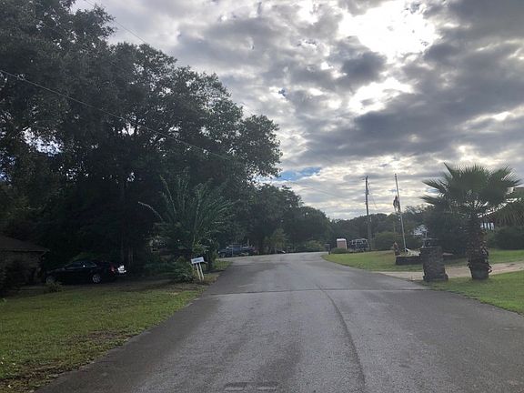4th image of 2771 Keats Dr