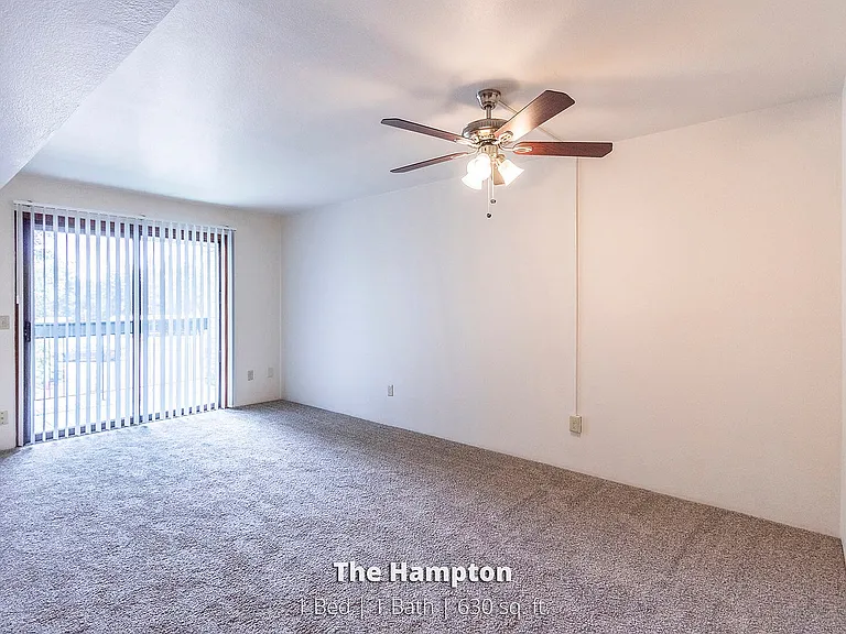 Hampton - Living Room