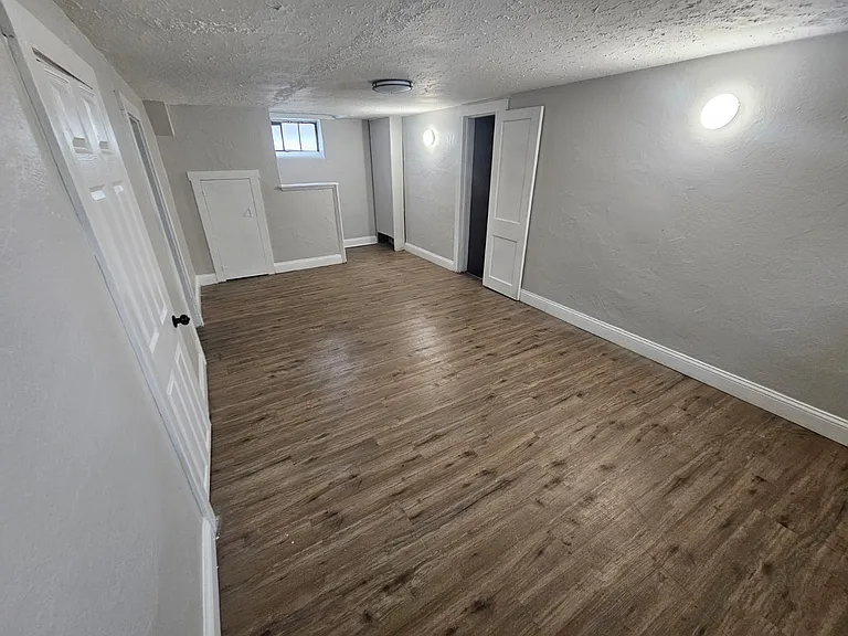 21400 Goller Ave — Photo 18