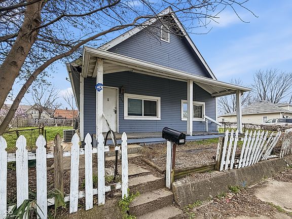3rd image of 2148 Ransdell St