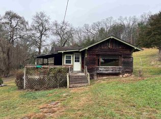 4601 Dry Valley Rd, Radford, VA 24141