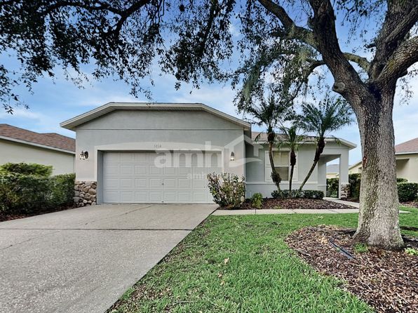 6864 Lake Eaglebrooke Dr