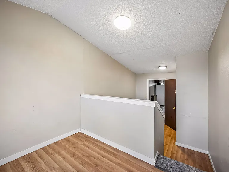 106 E 5th St #3 — Photo 19