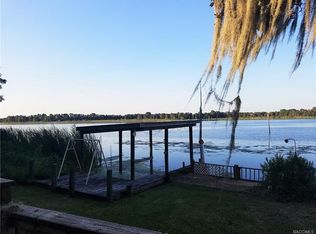 7445 W Riverbend Rd, Dunnellon, FL 34433