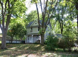 621 Walnut St, Iowa City, IA 52240