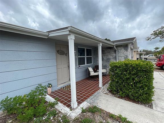 3rd image of 5648 Casino Dr
