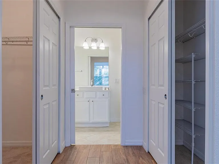 519 Cadiz Dr — Photo 16