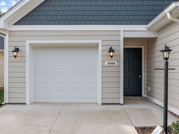 3rd image of 3365 Rock Creek Villa Dr